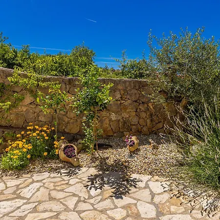 Residencia La Famiglia With Heated Pool *